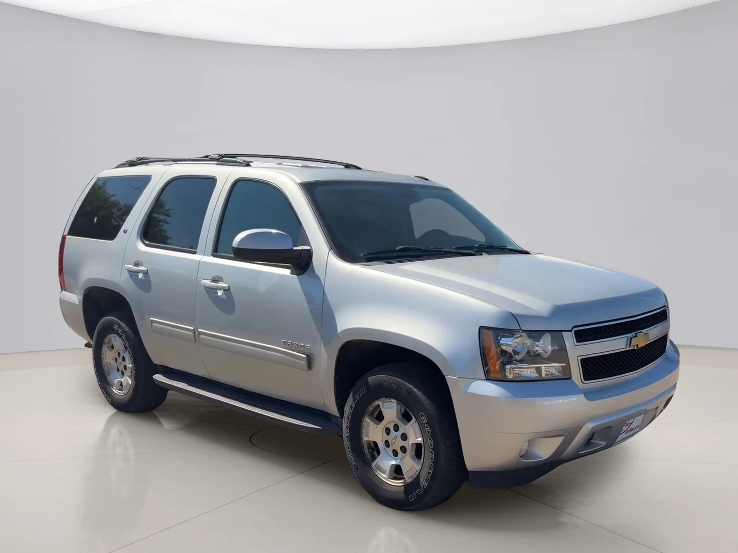Used 2013 Silver Chevrolet LT image 6
