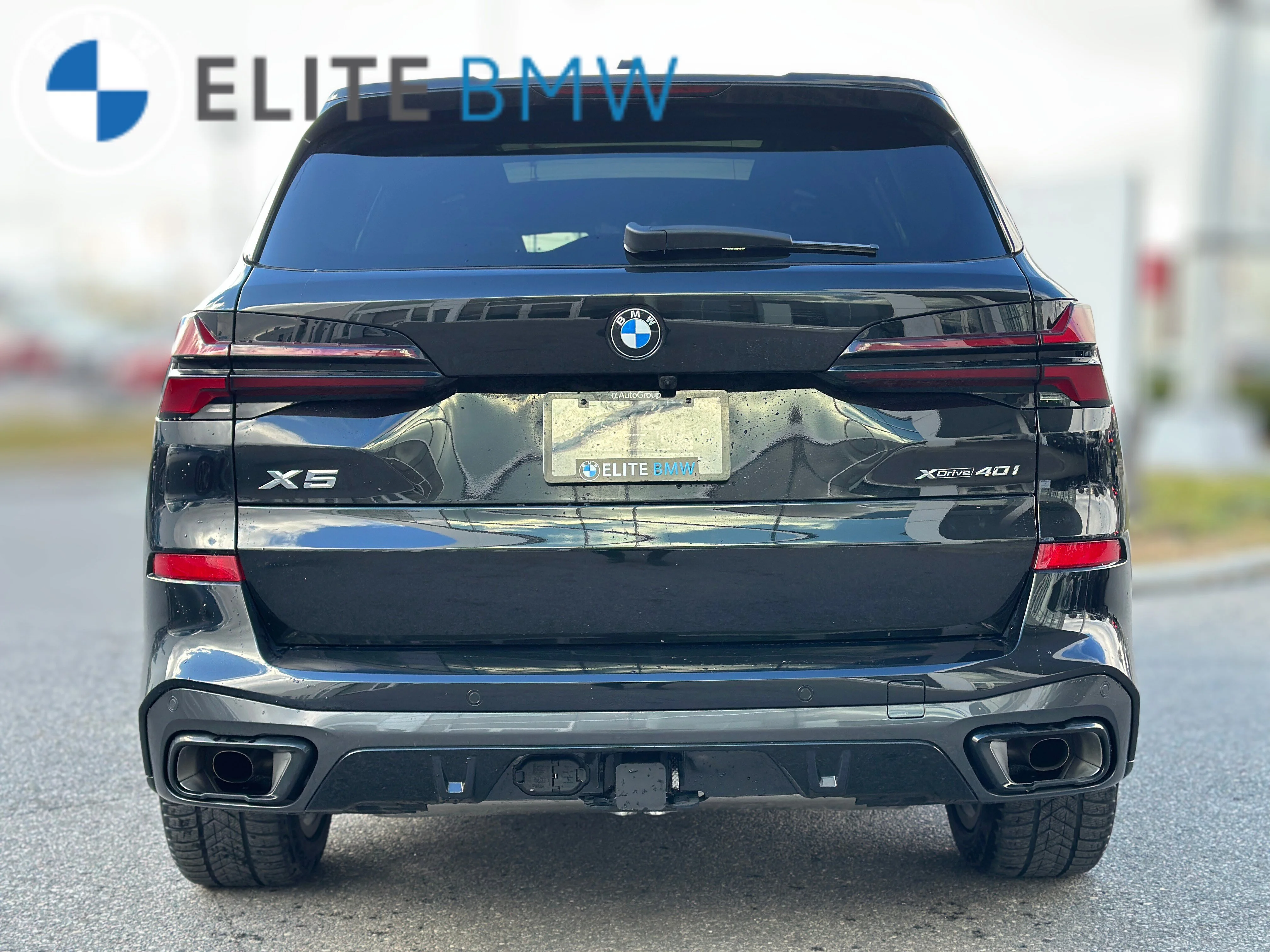 Used 2026 BLACK SAPPHIRE METALLIC BMW XDRIVE40I image 28