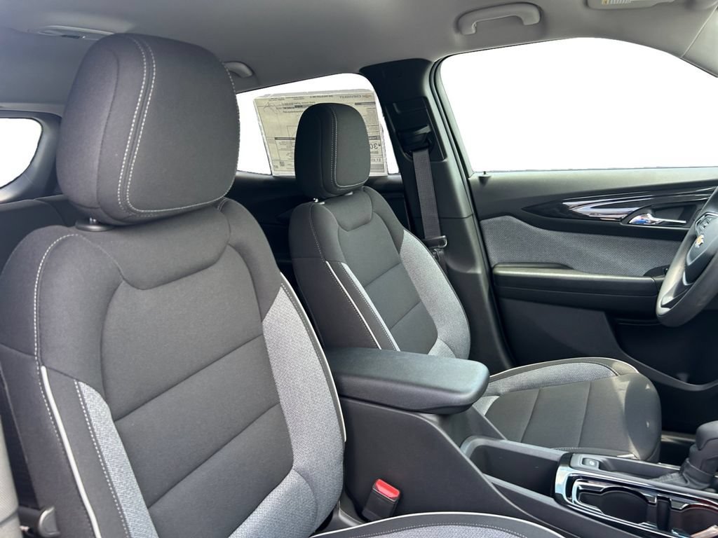 2026 Chevrolet Trailblazer LS - Photo 24