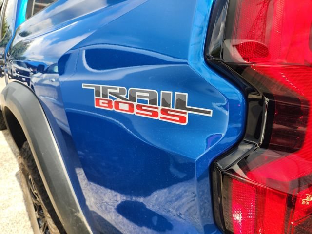 Used 2024 Glacier Blue Metallic Chevrolet Trail Boss image 9