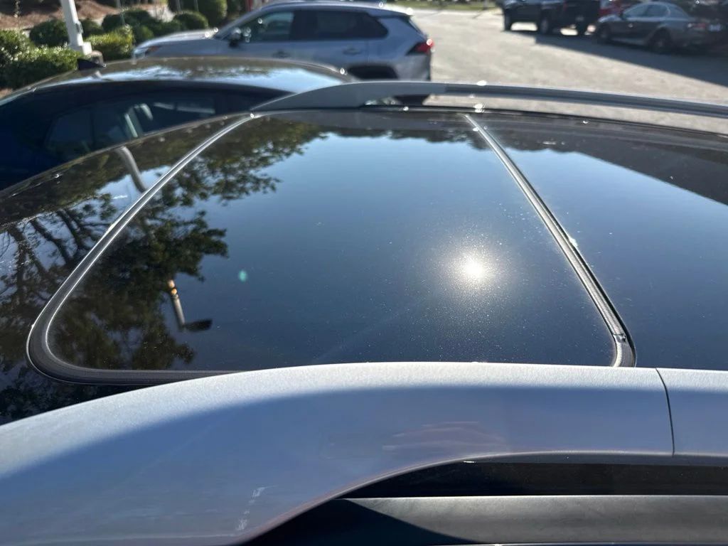 Used 2014 Black Lexus 350 image 11