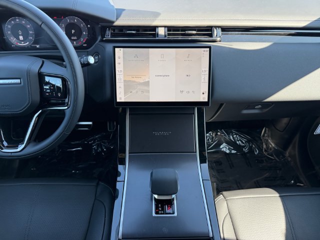 New 2026 Zadar Grey Land Rover P250 Base image 15