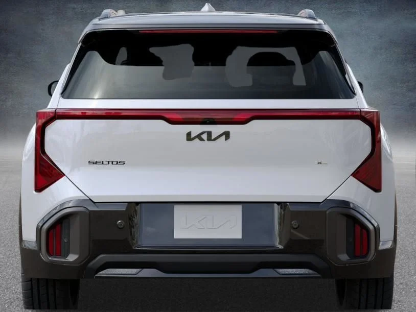 New 2027 Snow White Pearl / Black Roof Kia X-Line S image 14