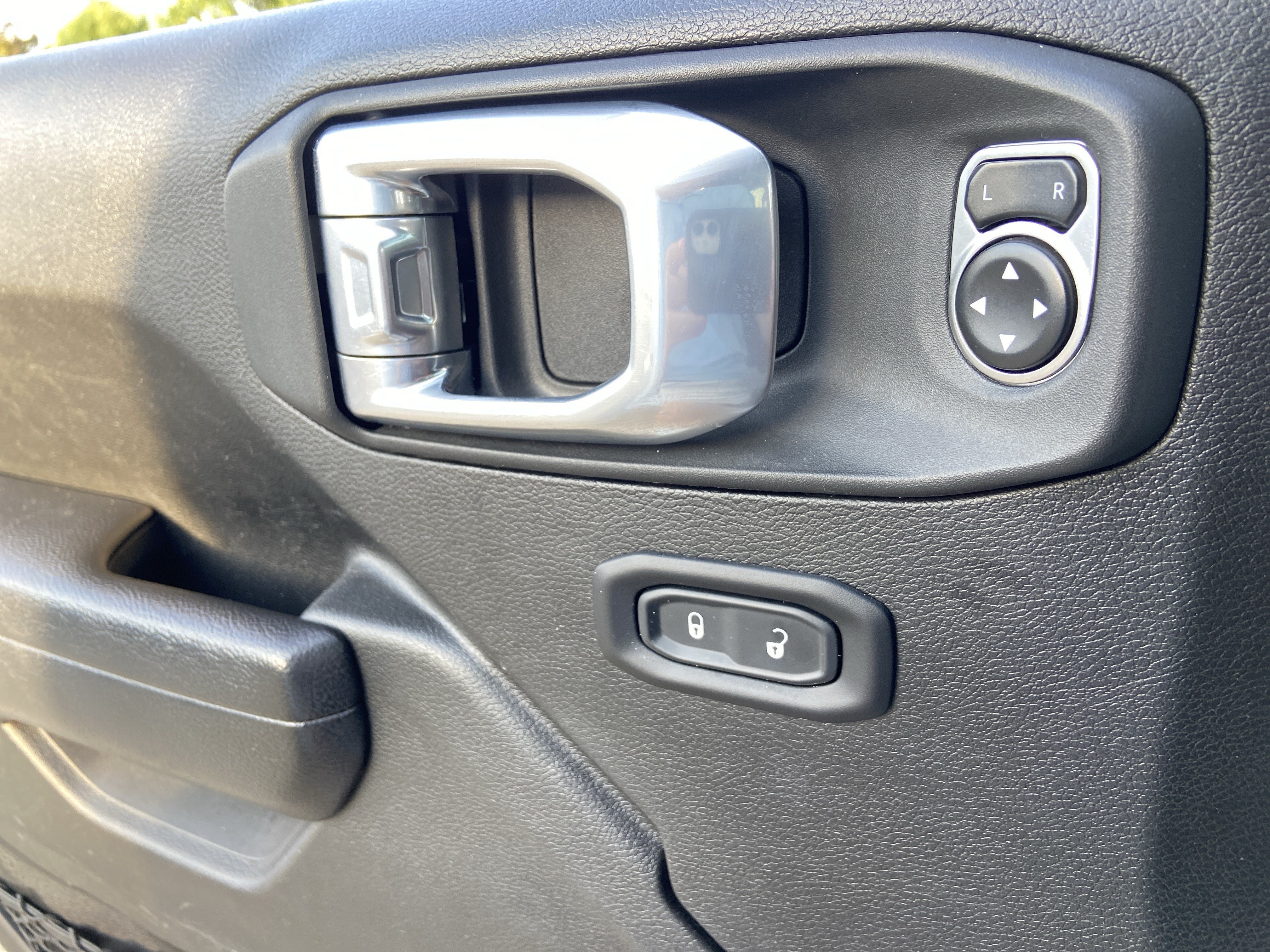 Used 2024 Bright White Clearcoat Jeep Sport S image 47