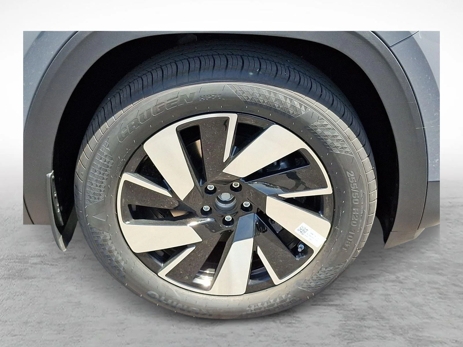 New 2026 J2J2/PUREGRAY Volkswagen 2.0T SE w/Technology image 7