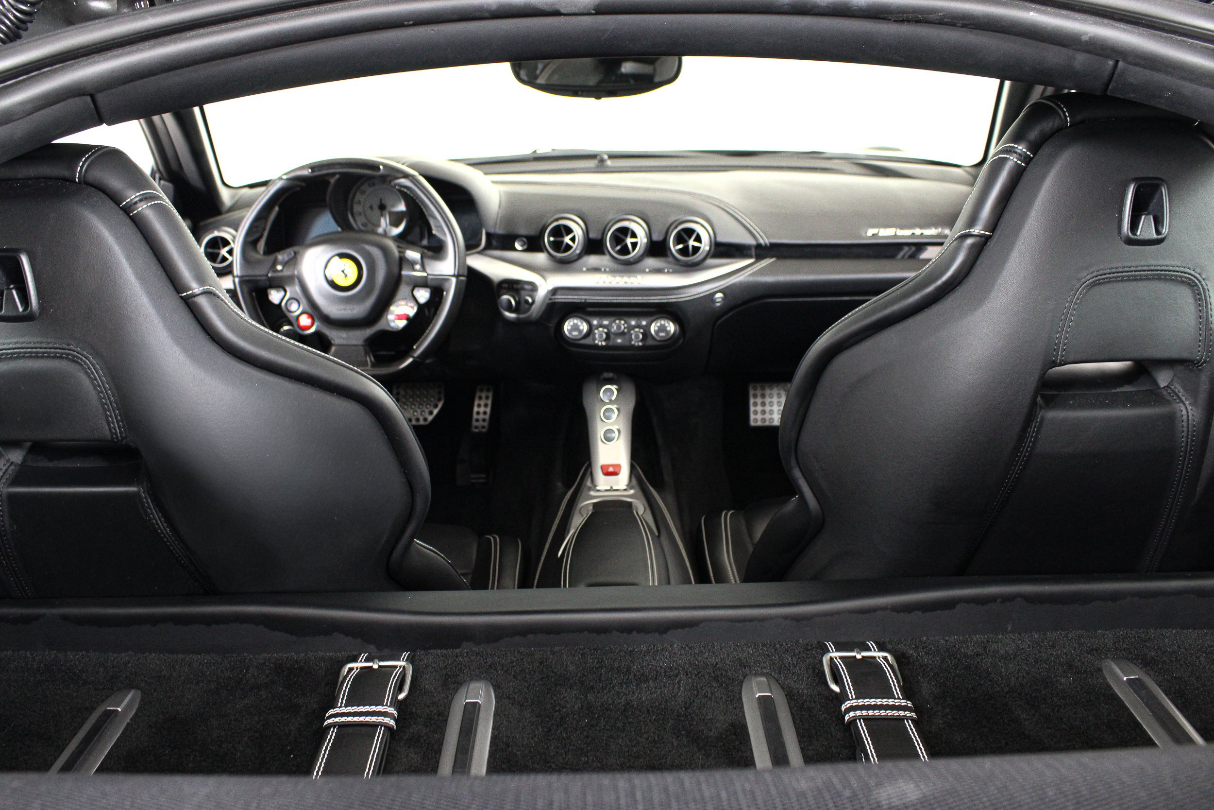 Used 2015 Grigio Scuro Ferrari  image 50
