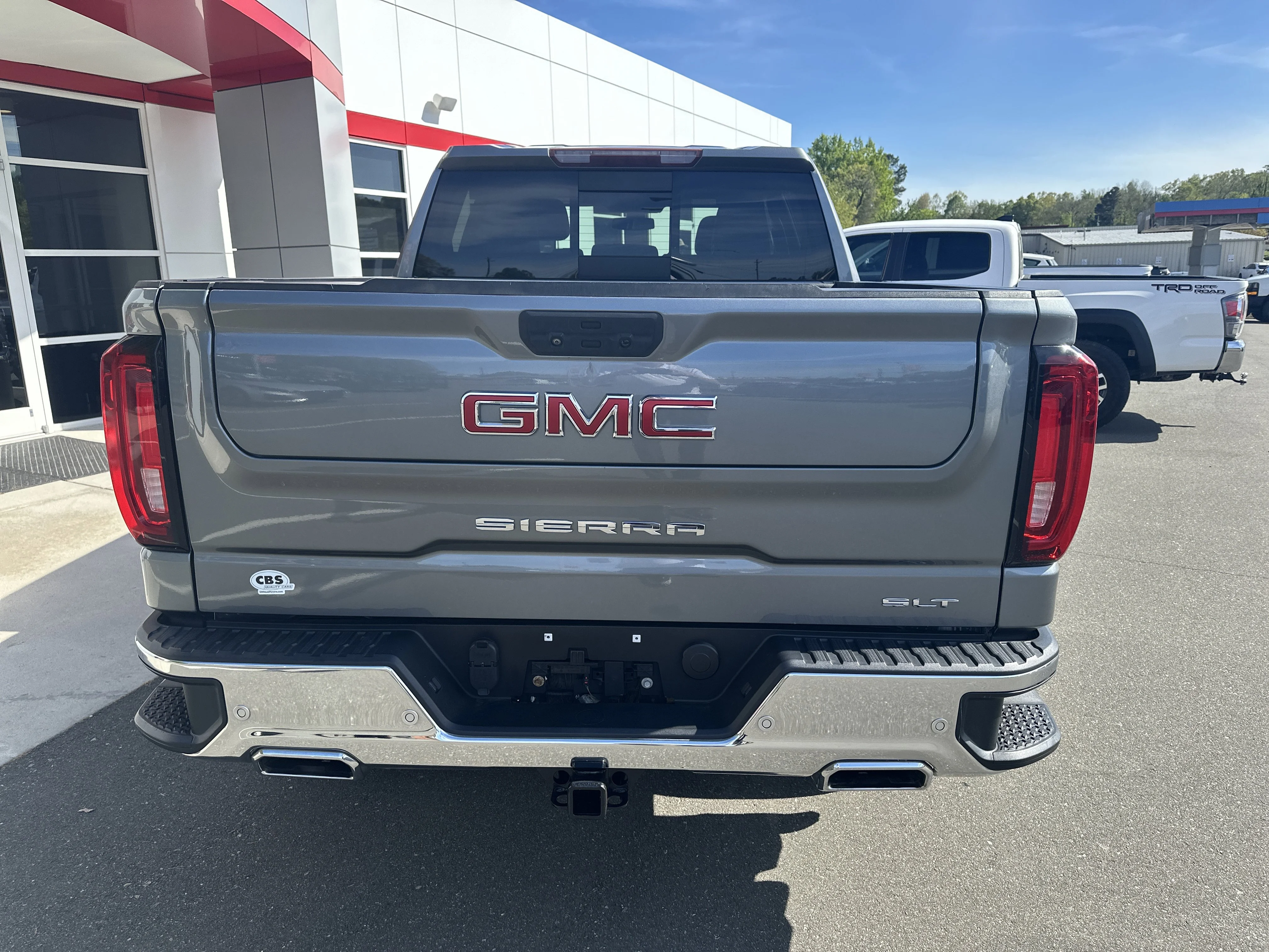 Used 2019 Satin Steel Metallic GMC SLT image 7