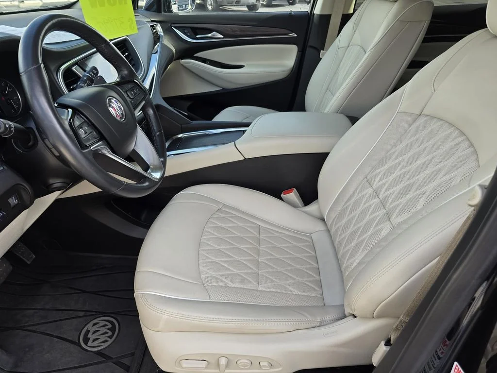 Used 2023 EBONY TWILIGHT METALLIC Buick Avenir image 9