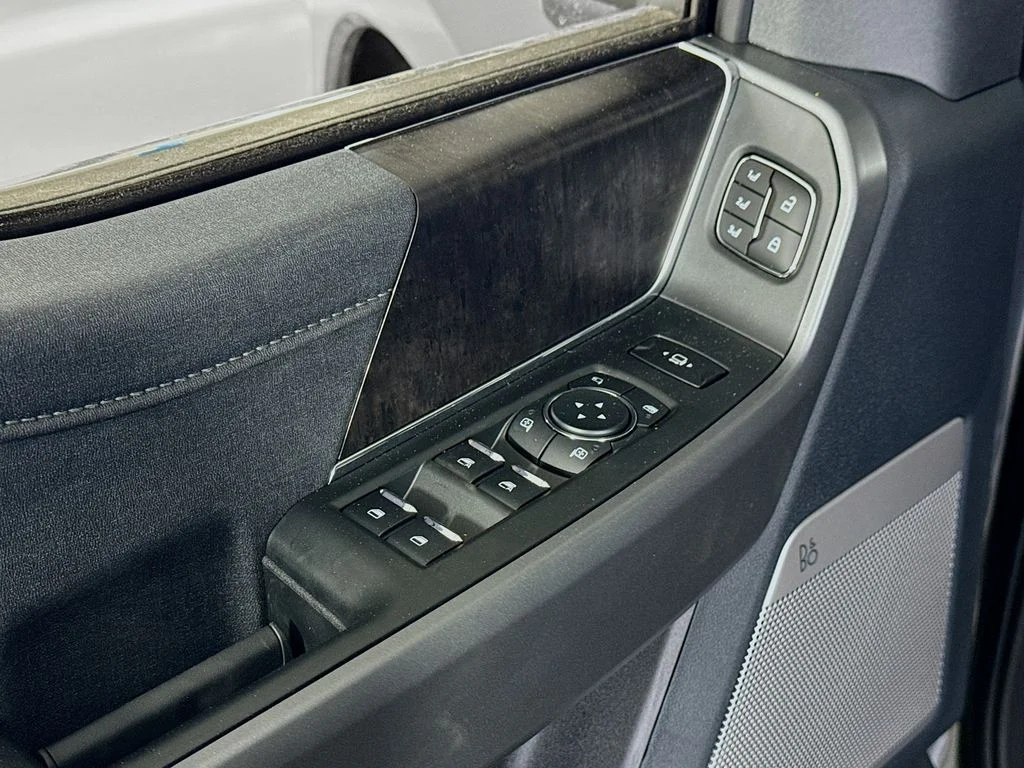 New 2026 Carbonized Gray Metallic Ford F-250® Lariat® image 18