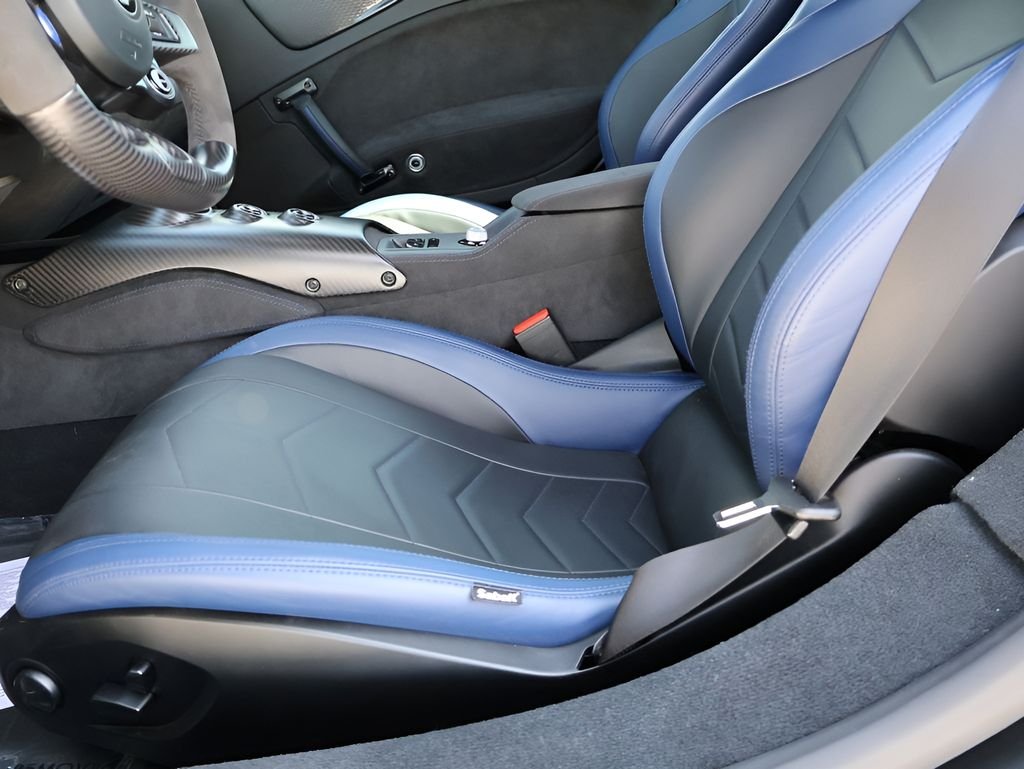 Used 2023 Nero Essenza Solid Maserati Base image 39