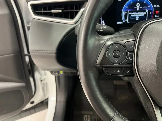 Used 2023 Beige Toyota XLE image 24