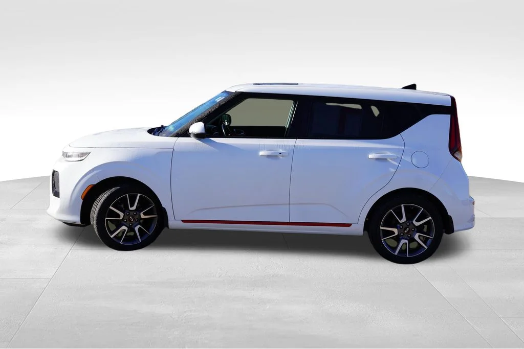 Used 2020 White Kia GT-Line Turbo image 9