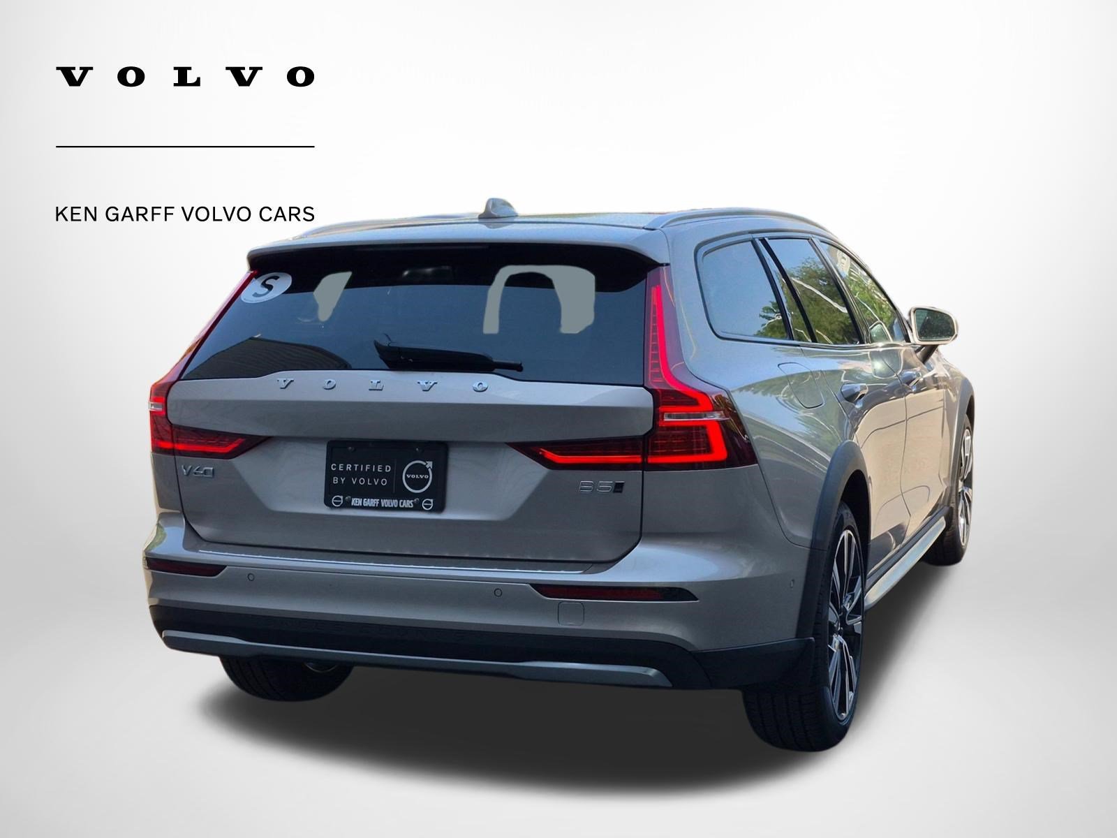 Certified Used 2026 Bright Dusk Metallic Volvo Ultra image 3