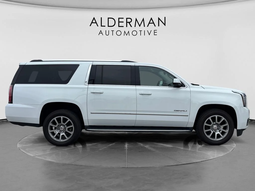 Used 2020 White GMC Denali image 6