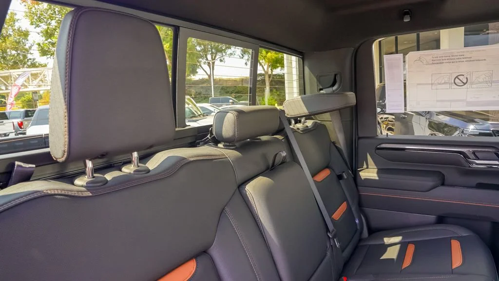 2026 GMC Sierra 2500HD AT4 - Photo 11