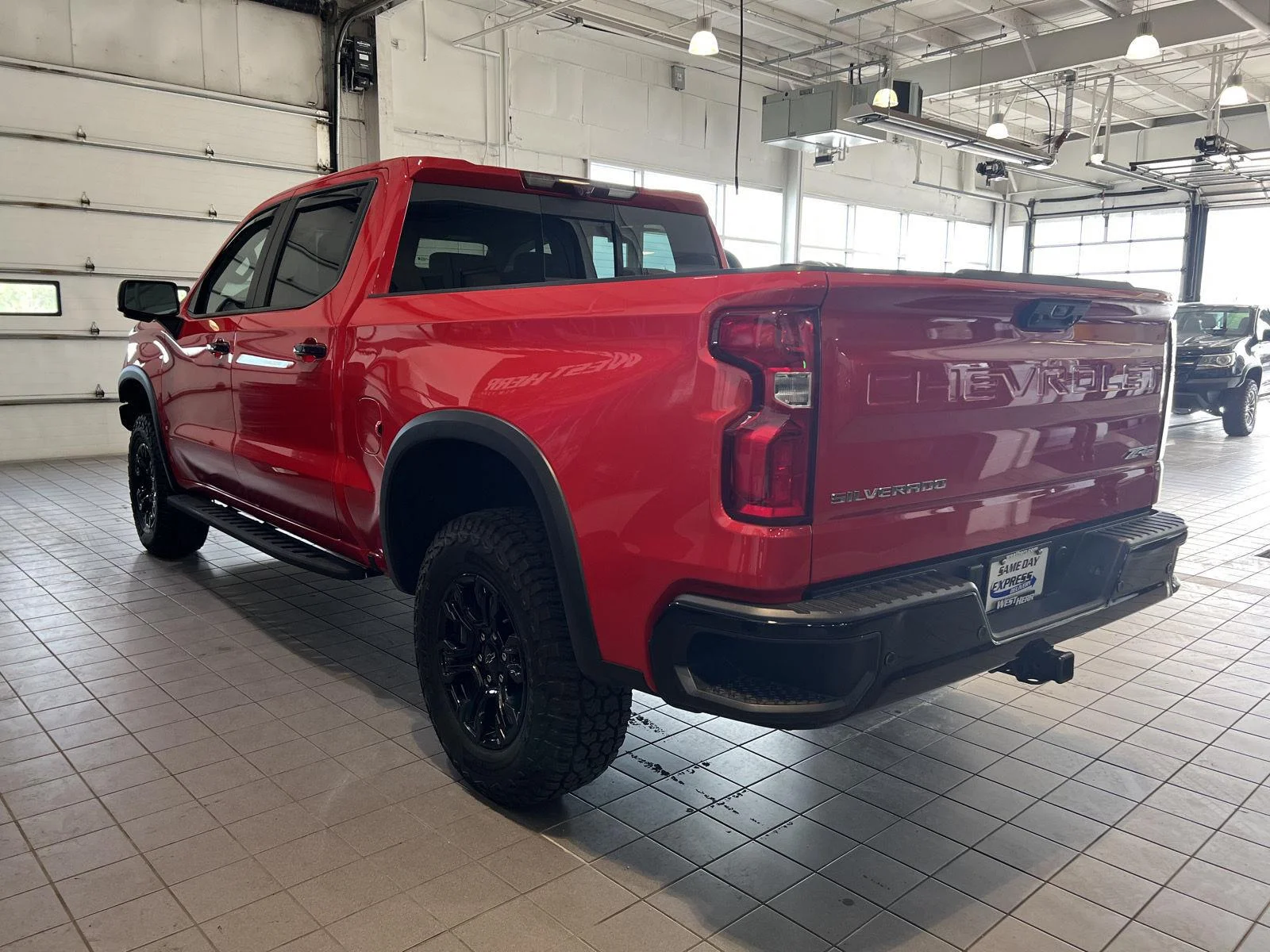 Used 2024 Red Hot Chevrolet ZR2 image 6