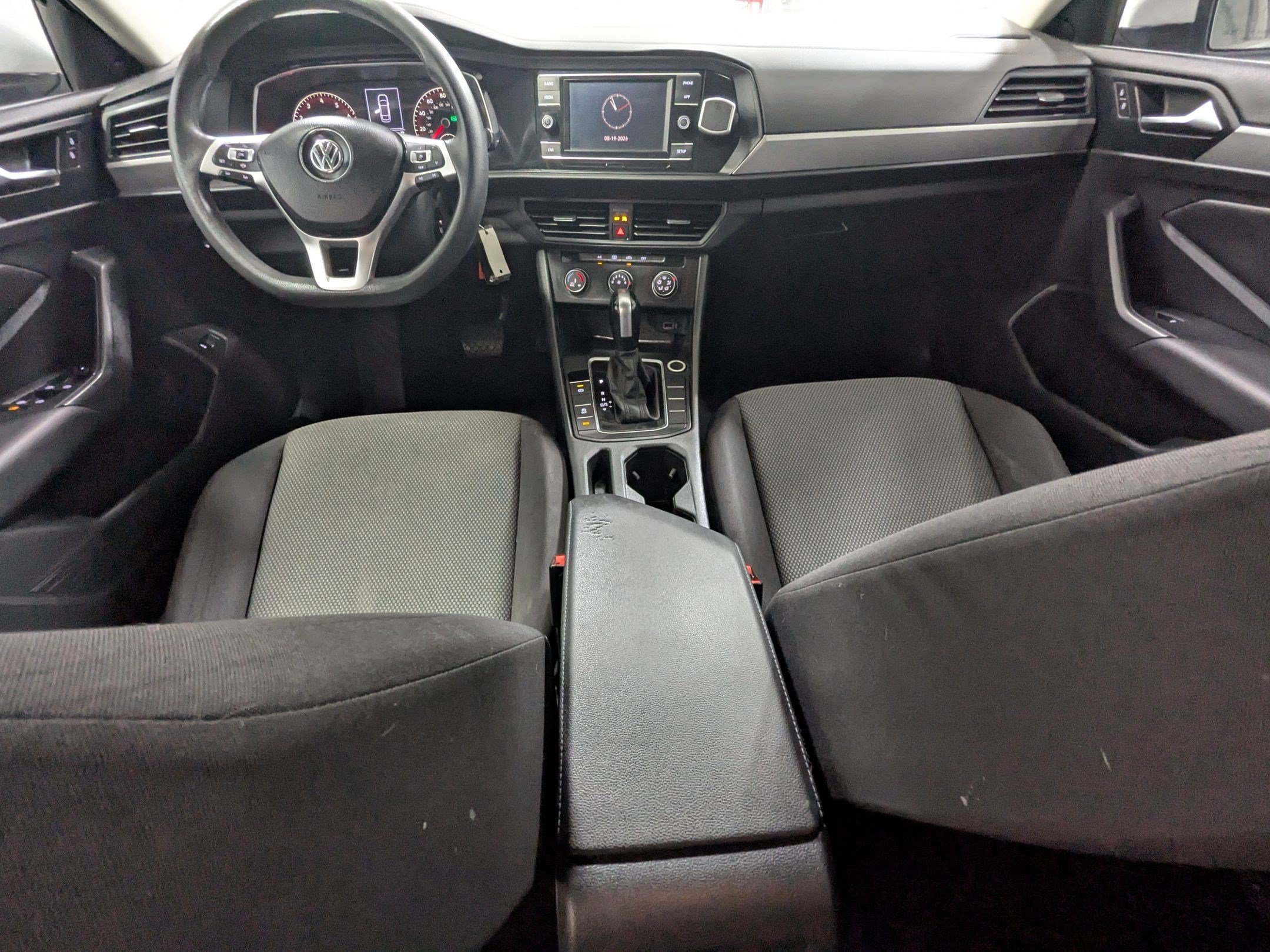 Used 2019 White Volkswagen S image 21