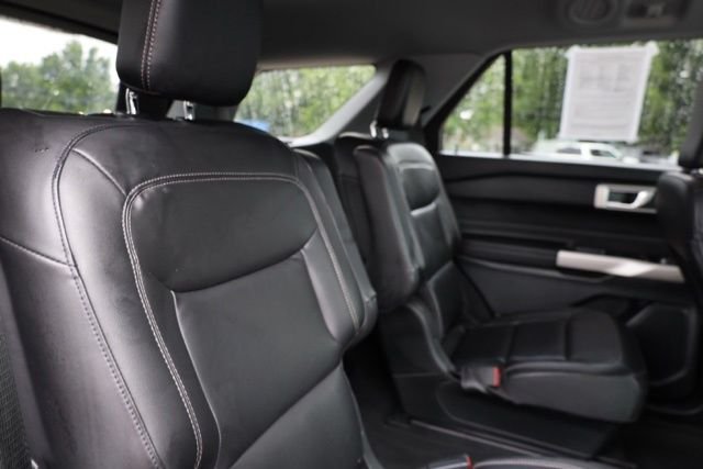 Used 2022 Gray Ford XLT image 10