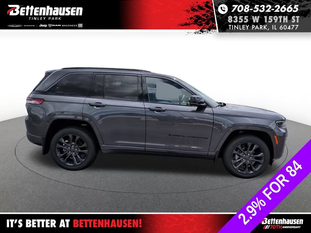 New 2026 Baltic Gray Metallic Clear-Coat Exterior Paint Jeep Limited Reserve image 4