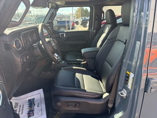 New 2026 Anvil Clear-Coat Exterior Paint Jeep Sahara image 14