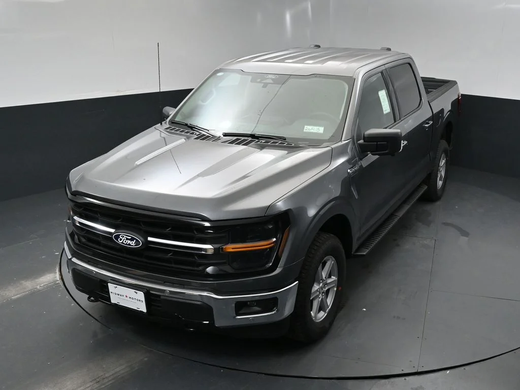 New 2026 Gray Ford XLT image 37