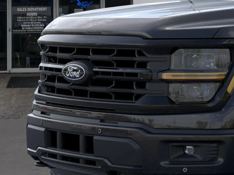 New 2026 Agate Black Metallic Ford XLT image 16