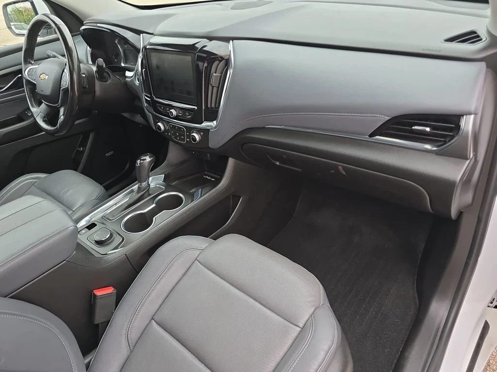 Certified Used 2018 White Chevrolet Premier image 30
