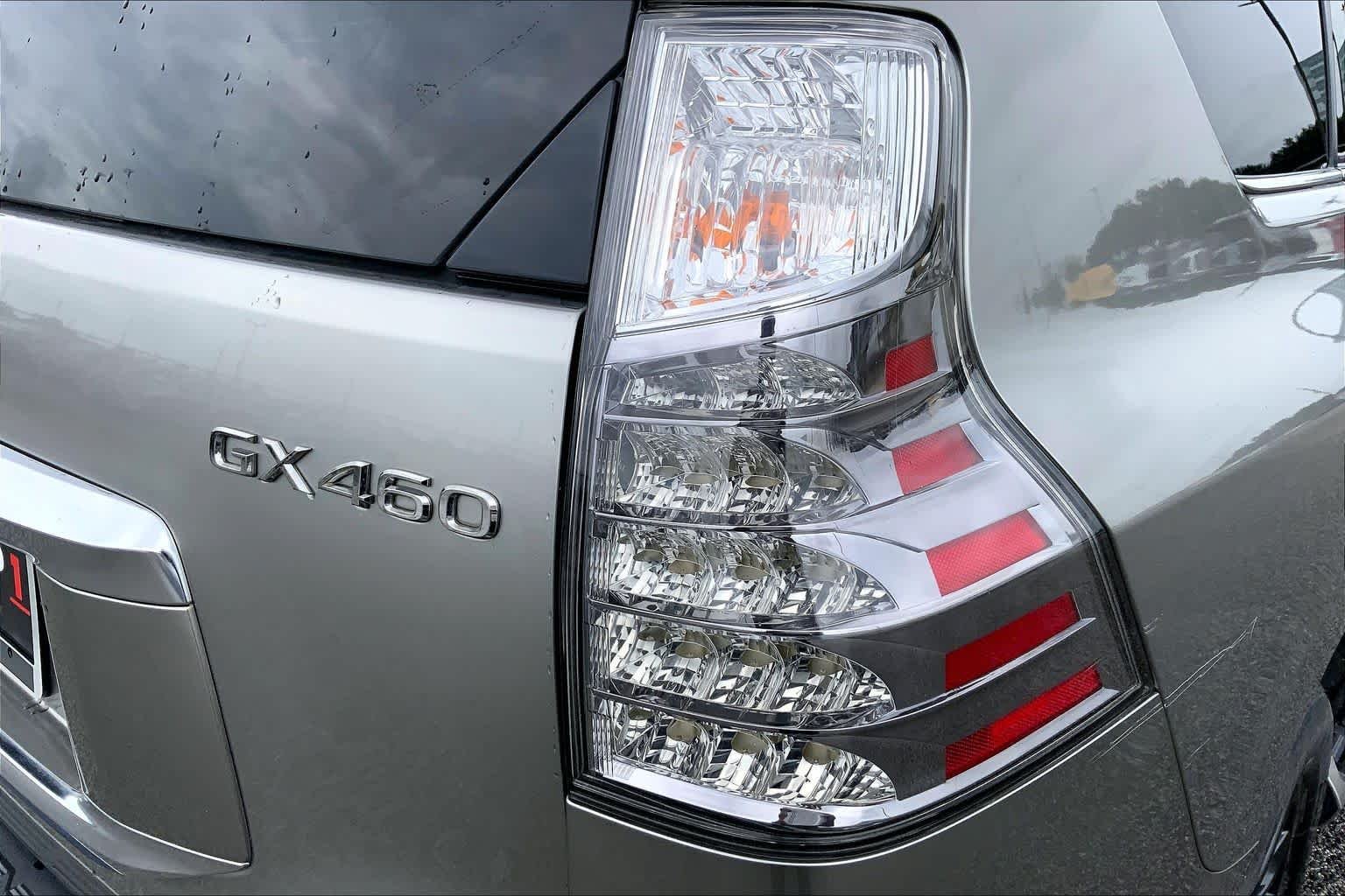 Used 2023 Atomic Silver Lexus Premium image 30
