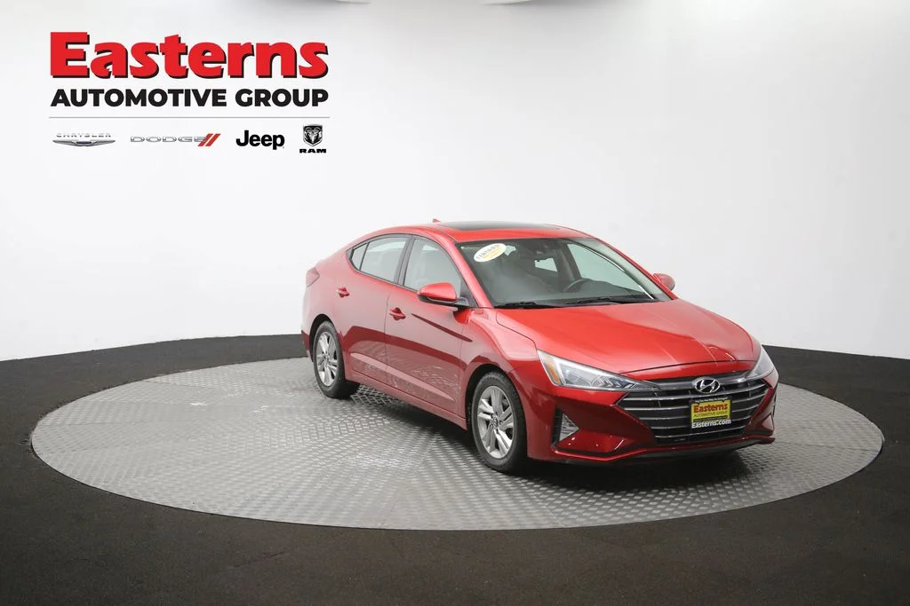 Used 2019 Red Hyundai Value Edition image 50