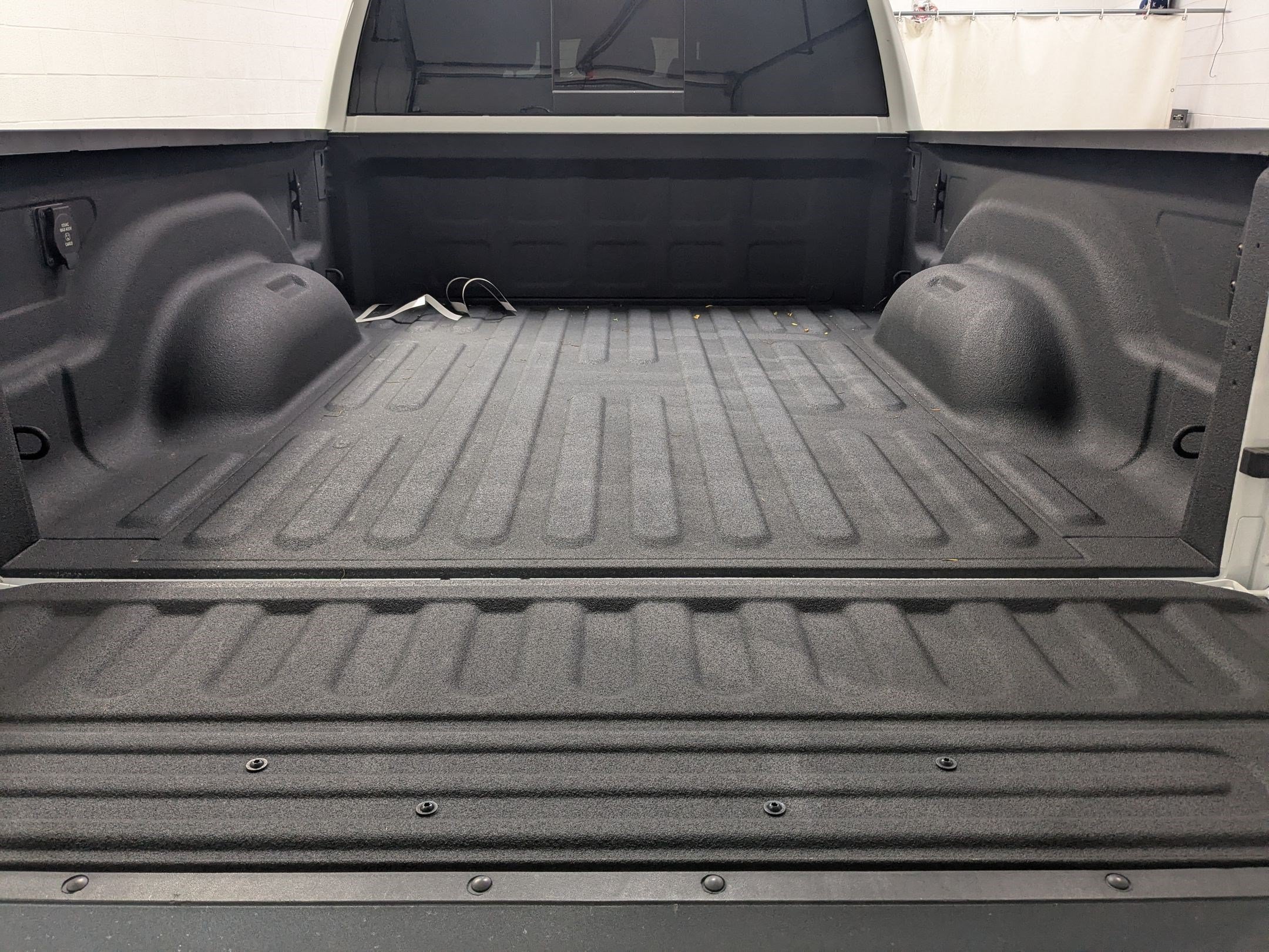 Used 2024 Bright White Clearcoat Ram Laramie image 20