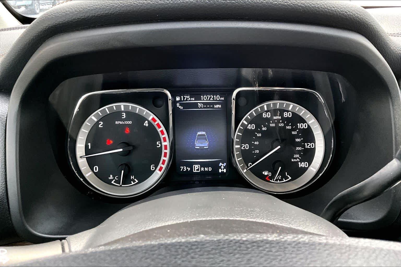 Used 2017 Deep Blue Pearl Nissan SL image 26