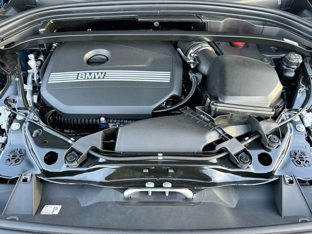 New 2027 Blue BMW xDrive28i image 25