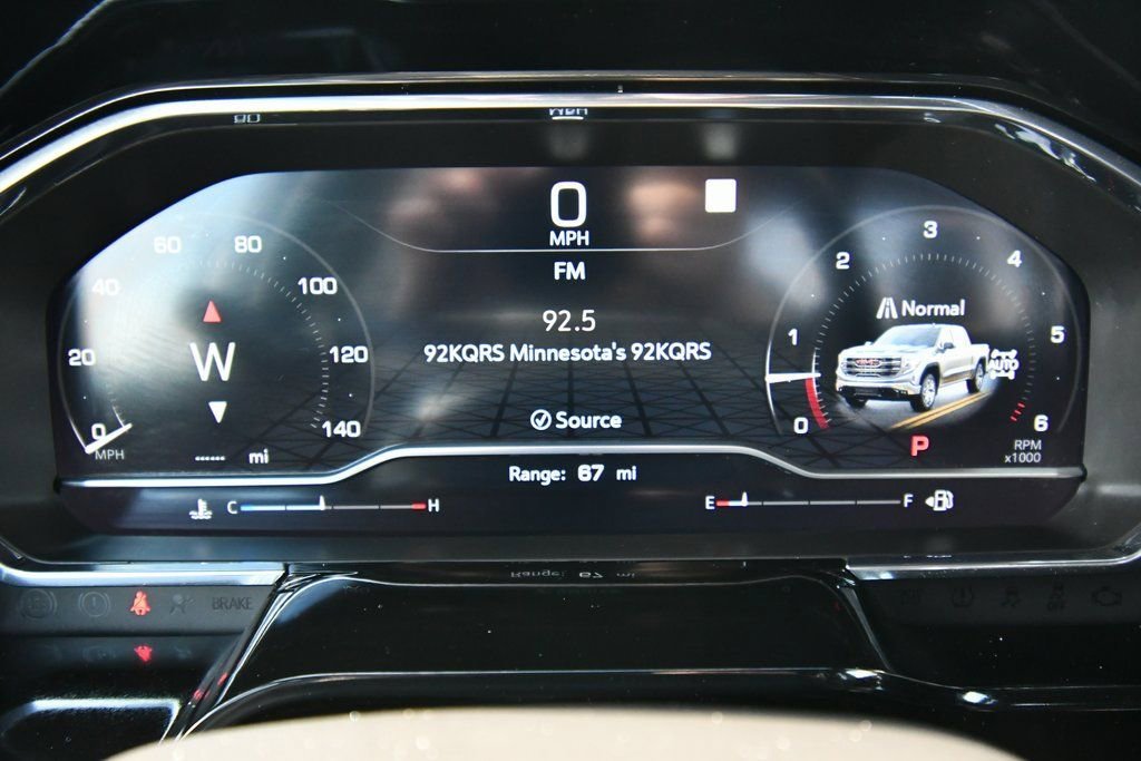 2023 GMC Sierra 1500 SLT - Photo 26