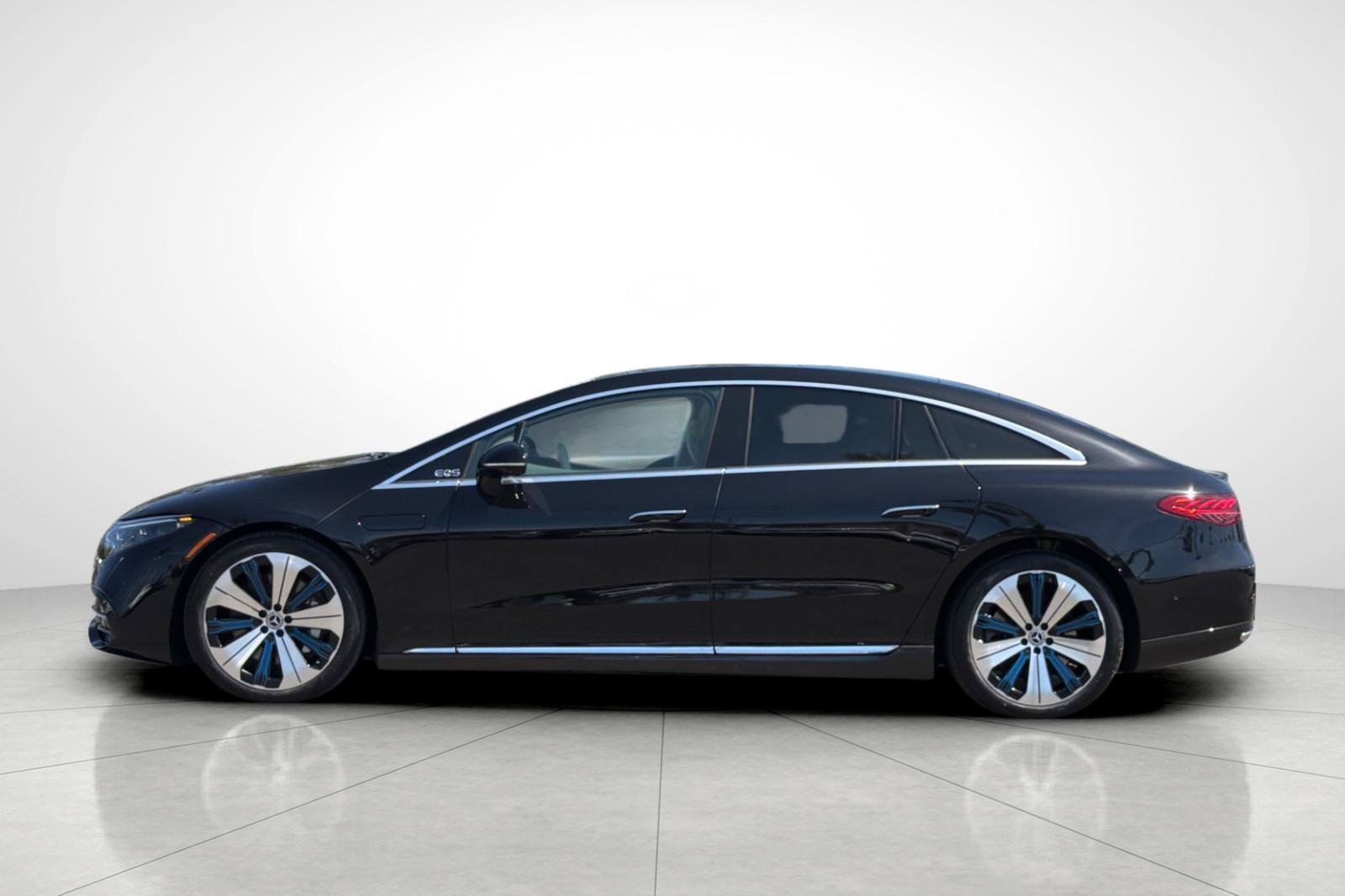 Certified Used 2022 Black Mercedes-Benz 580 image 26