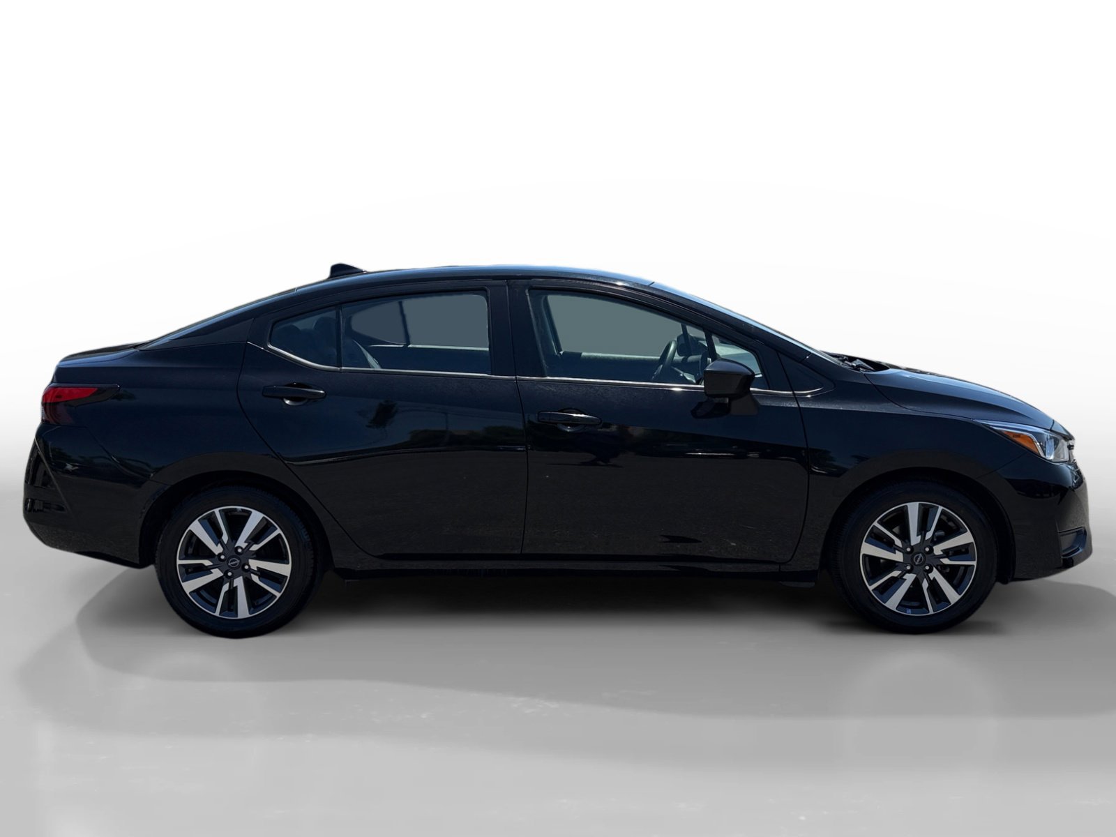 Used 2023 Super Black Nissan 1.6 SV image 6