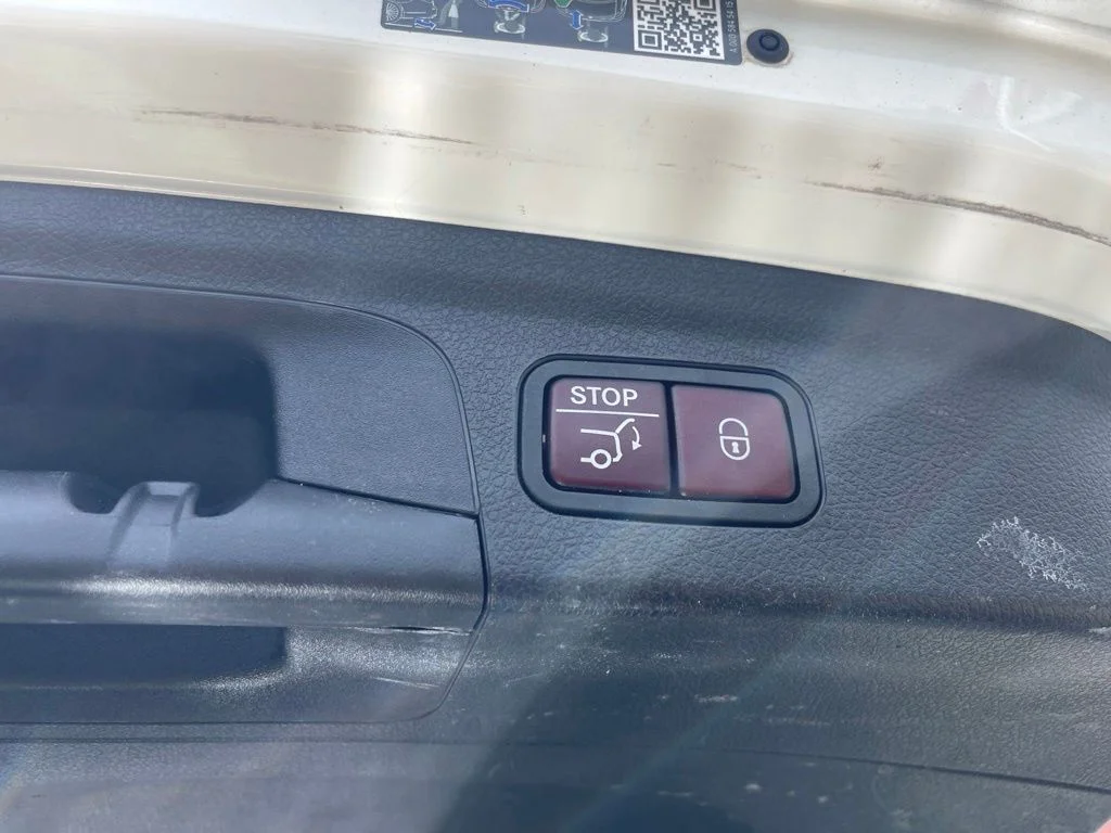 Used 2023  Mercedes-Benz GLE 350 image 9