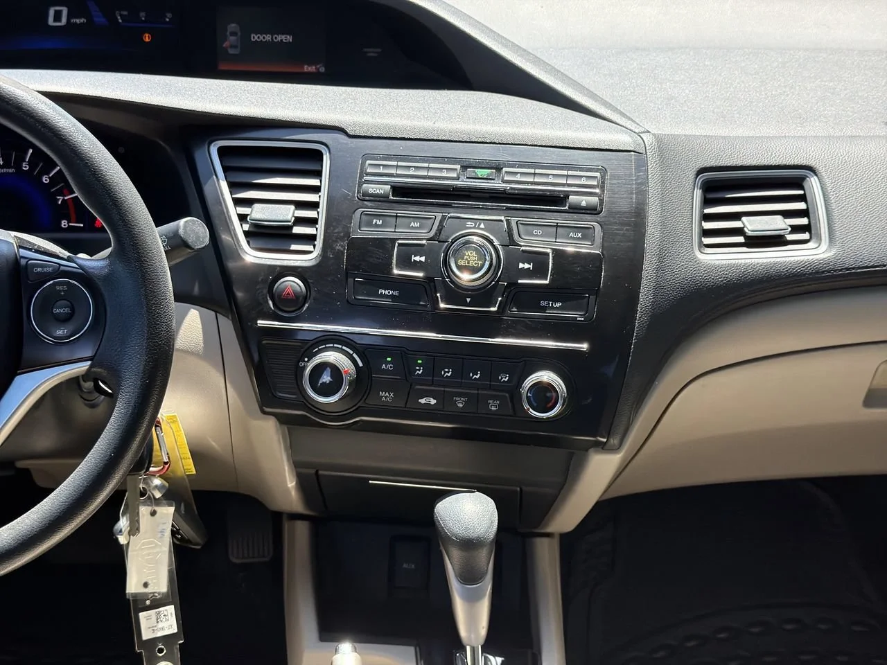 Used 2013 Red Honda LX image 19