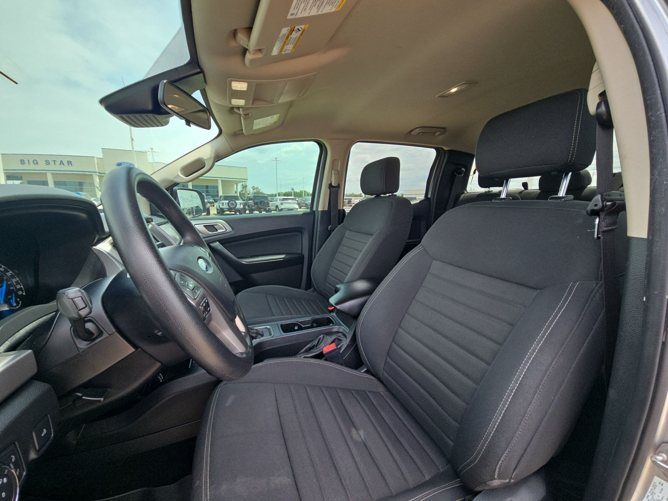 Used 2020 Blue Ford XLT image 14