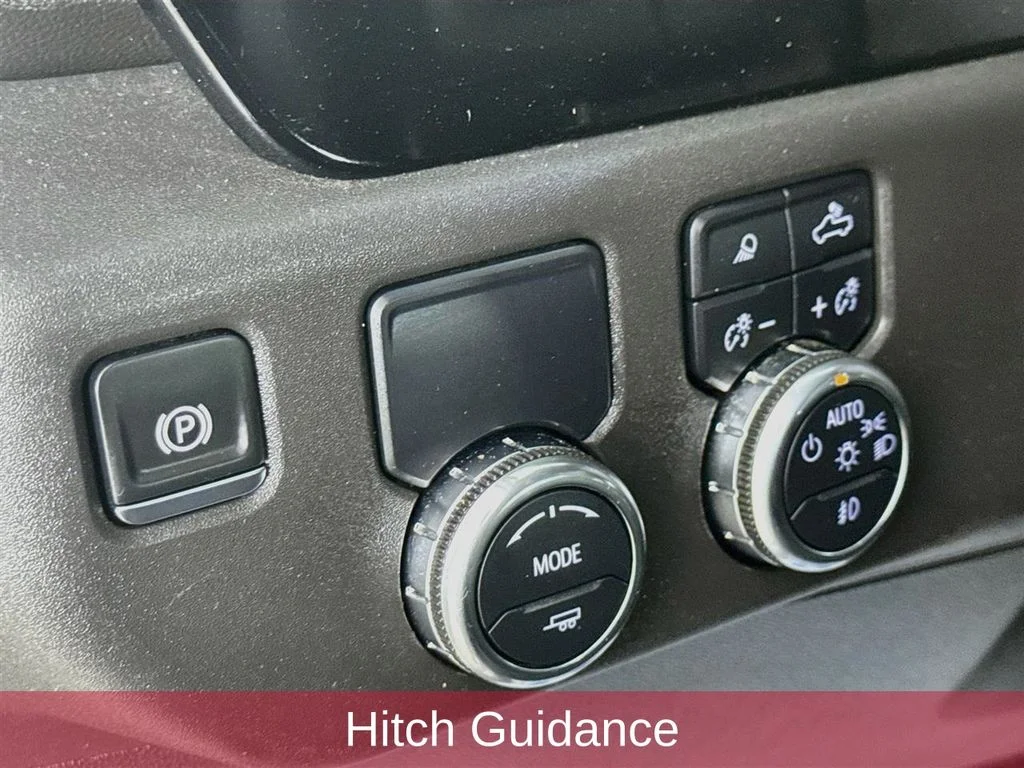 Used 2025 Silver GMC SLT image 10