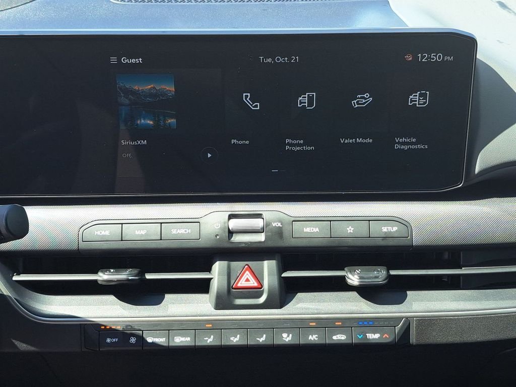 2025 Kia K4 LXS - Photo 17