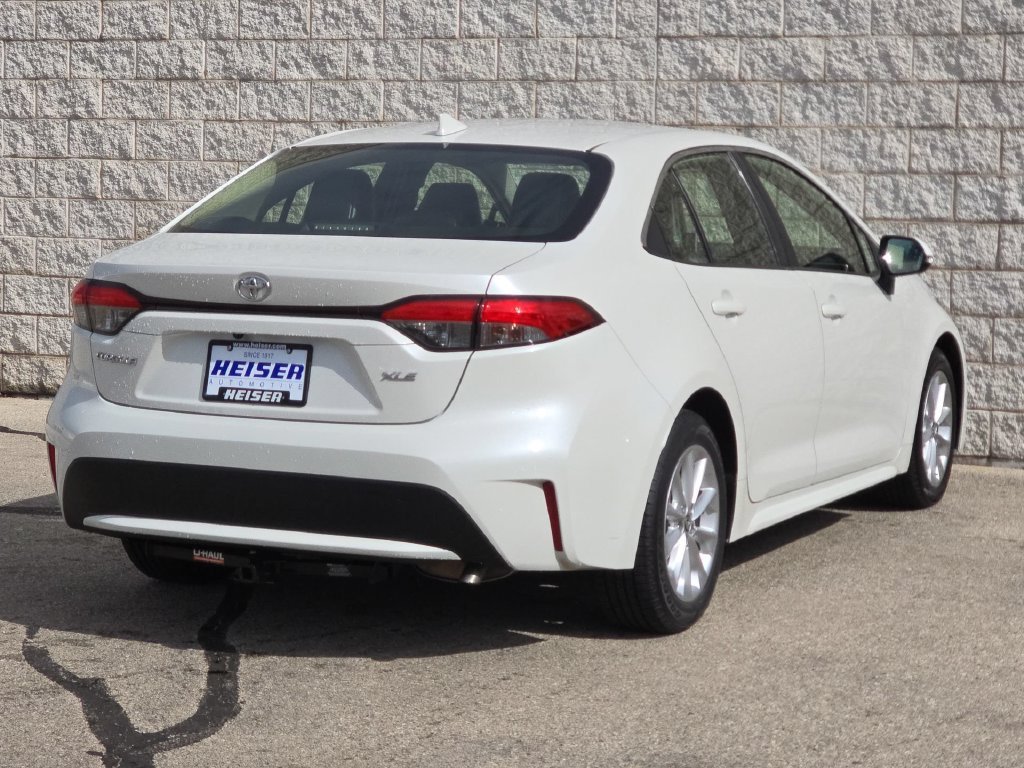 Certified Used 2020 White Toyota XLE image 13