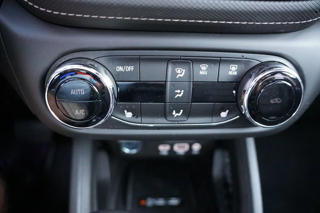 Used 2022 Vivid Orange Metallic Chevrolet ACTIV image 7
