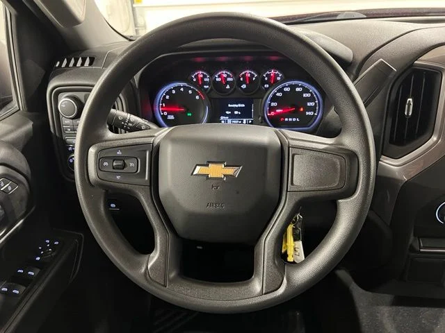 Used 2020 Red Chevrolet Custom image 8