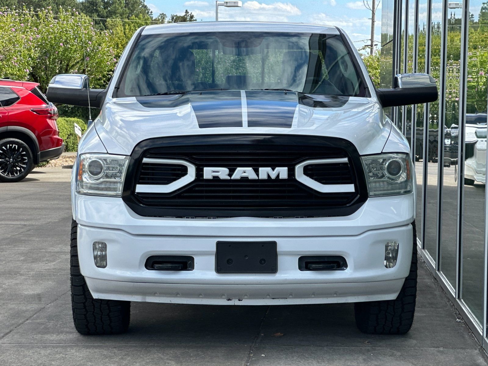 Used 2014 Bright White Clearcoat Ram Laramie image 8