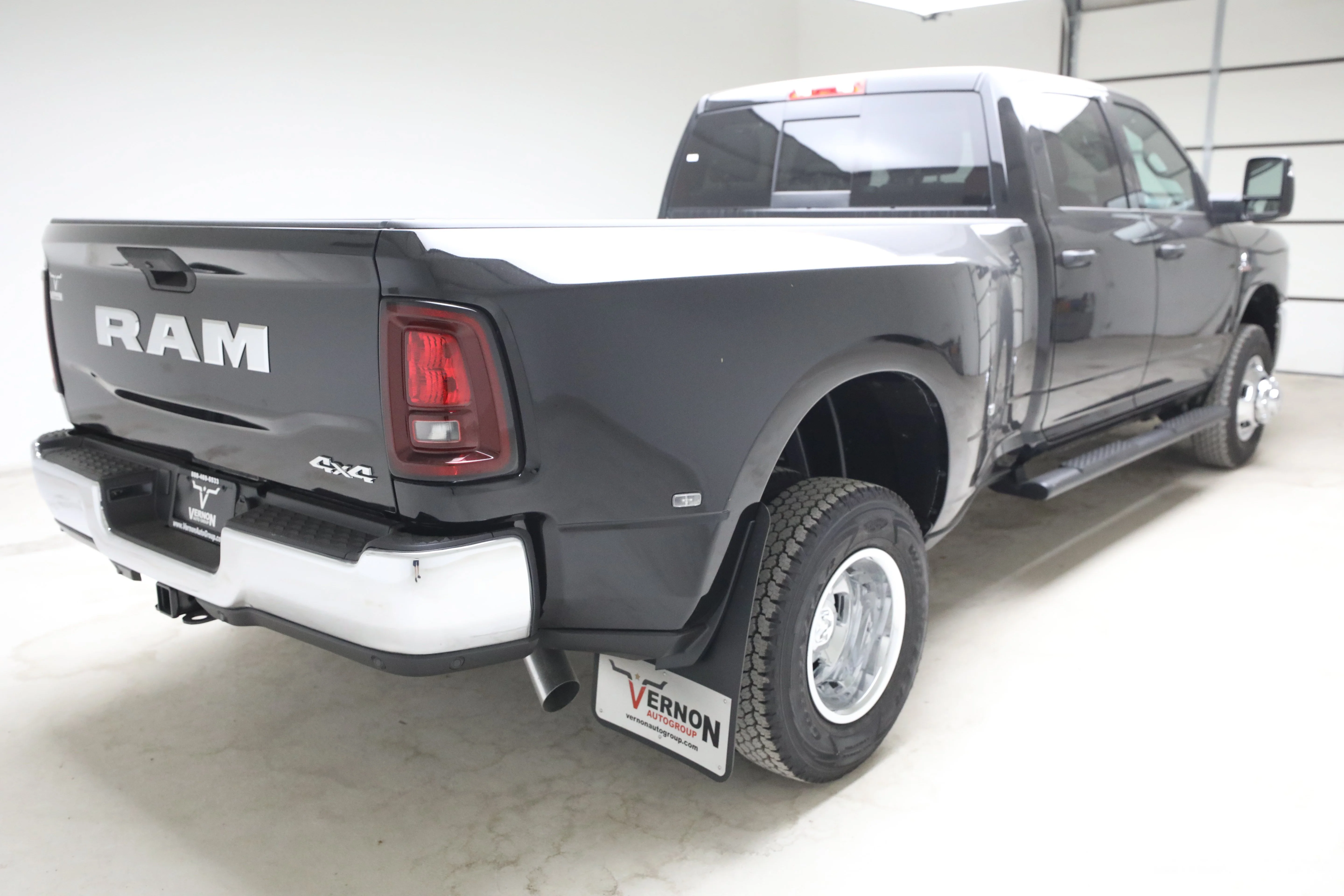 New 2026 Ram 3500 DRW ST Crew Cab 4x4