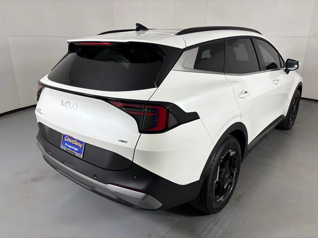 New 2027  Kia EX image 8