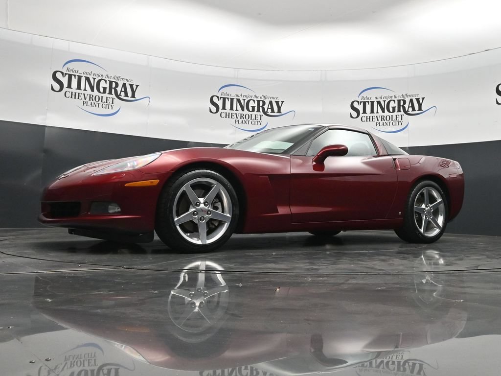 Used 2006 Monterey Red Met Tintcoat Chevrolet NA image 28