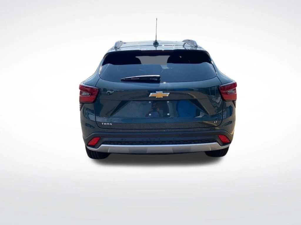 Used 2025 Gray Chevrolet LT image 6