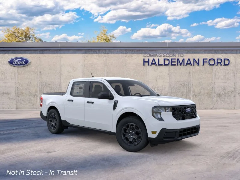 New 2026 Oxford White Ford XLT image 7