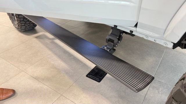 New 2026 Avalanche Gray Ford Outer Banks® image 20